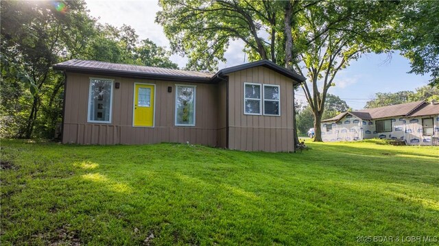 284 Trails End Rd, Sunrise Beach, MO 65079