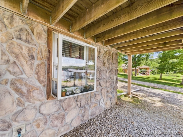 1620 Triple Cove Ln, Climax Springs, MO 65324 - view of side of home with stone siding