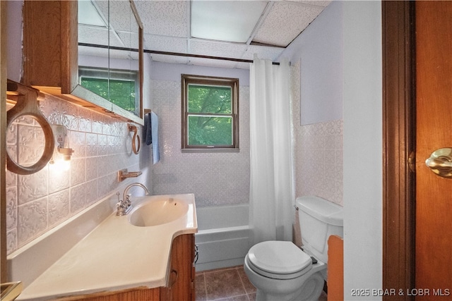 15617 Santa Fe Trl, Gravois Mills, MO 65037 - full bath with vanity, shower / tub combo, tile patterned floors, a drop ceiling, and tile walls
