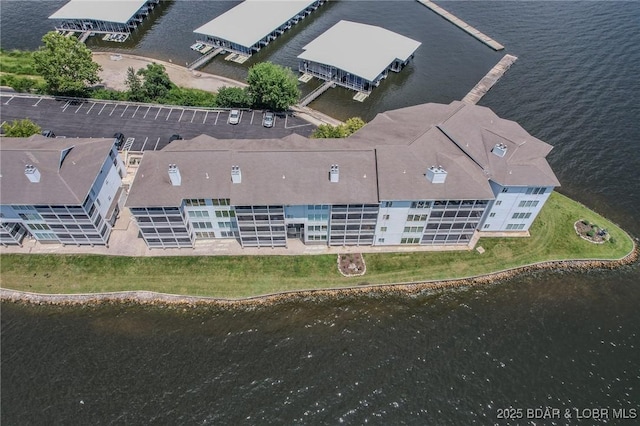 492 Regatta Bay Dr Unit 2D, Lake Ozark, MO 65049 - aerial view of a nearby body of water