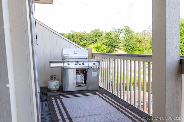 46 Aqua Fin Dr Unit 4A, Lake Ozark, MO 65049 - balcony with area for grilling