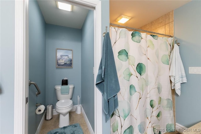 4331 Sunset Dr Unit B, Osage Beach, MO 65065 - full bath featuring tile patterned flooring and curtained shower