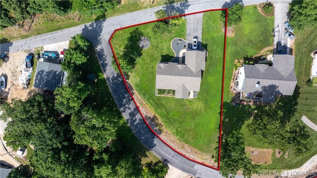 15 Knox Point Cir, Lake Ozark, MO 65049 - aerial overview of property's location with property boundaries highlighted