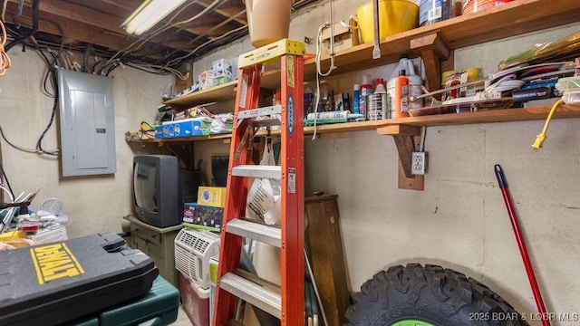 27527 Clyne Dr, Barnett, MO 65011 - storage with electric panel