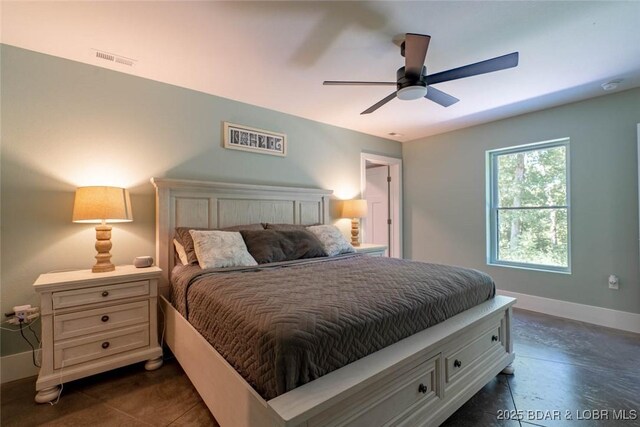 380 Oak Hill Forest Dr, Eldon, MO 65026