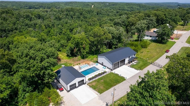 380 Oak Hill Forest Dr, Eldon, MO 65026