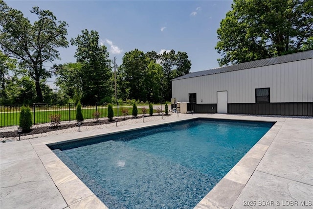 380 Oak Hill Forest Dr, Eldon, MO 65026