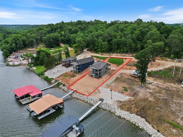 30586 Rapids Holw, Stover, MO 65037 - aerial view of property's location featuring property boundaries highlighted and a large body of water