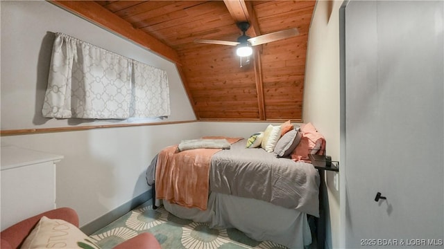 27086 Comanche Cv, Rocky Mount, MO 65072 - bedroom featuring wooden ceiling and baseboards