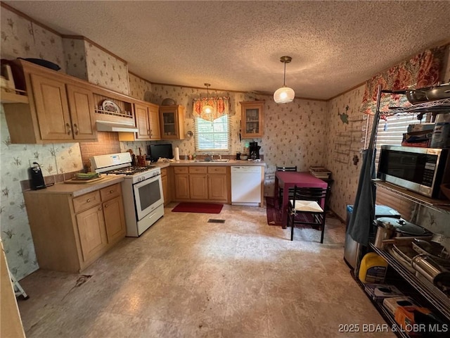 1389 Chimney Pt, Sunrise Beach, MO 65079 - photo 6