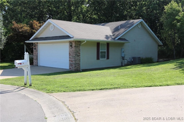 104 Oakwood Ct, Gravois Mills, MO 65037 - photo 2