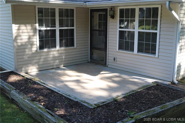 104 Oakwood Ct, Gravois Mills, MO 65037 - photo 4