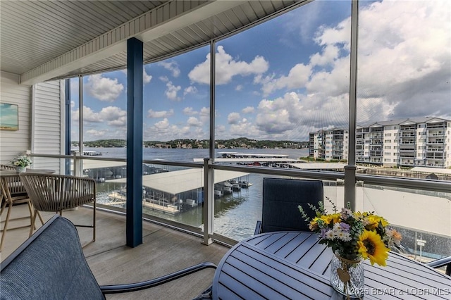 183 Upper Monarch Cove Dr Unit 2E, Lake Ozark, MO 65049 - photo 1