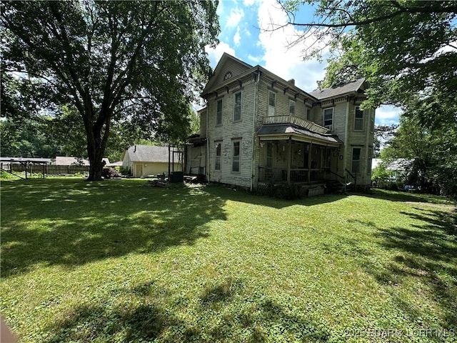 212 S Olive St, Windsor, MO 65360 - photo 4