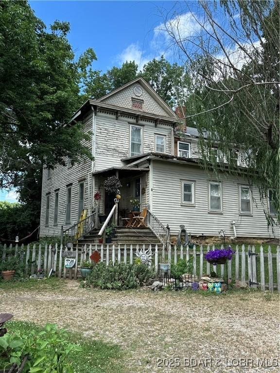 212 S Olive St, Windsor, MO 65360 - photo 41