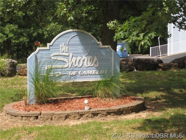 1191-4 Buckingham Dr Unit 4, Camdenton, MO 65020 - photo 2