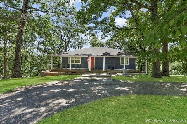 148 Peacock Ln, Linn Creek, MO 65052 - photo 1