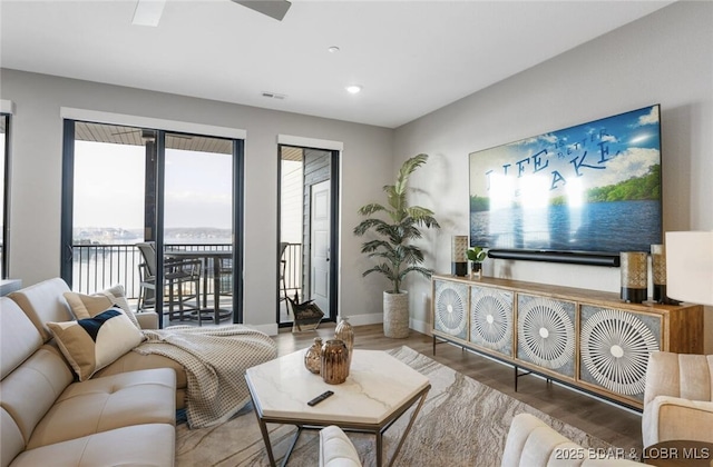 182 Vintage Dr Unit 2B, Four Seasons, MO 65049 - photo 2