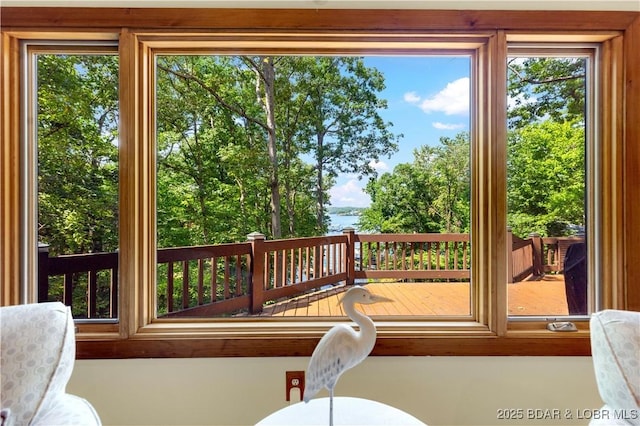 6 Crocker Ct, Lake Ozark, MO 65049 - photo 1
