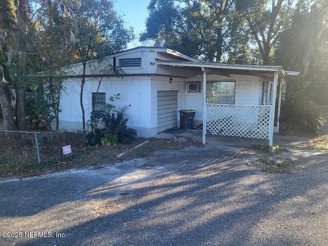 view of single story home