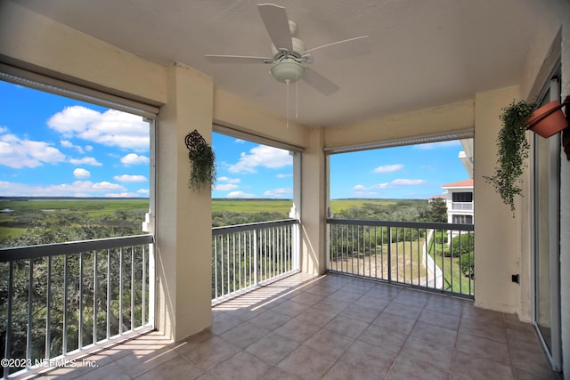 balcony with ceiling fan