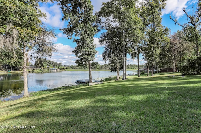 view of yard with a water view