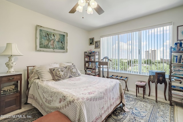 bedroom featuring ceiling fan