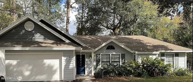 view of front of house featuring a garage