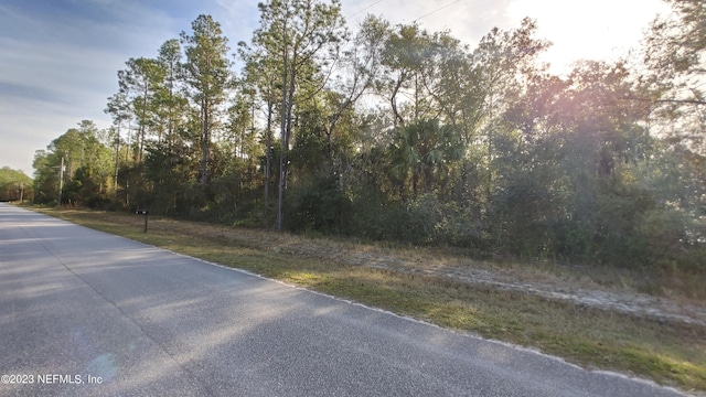 Listing photo 3 for 189 Lakeway Dr, Georgetown FL 32139