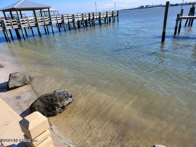 10020 Heckscher Dr, Jacksonville, FL 32226 - photo 7