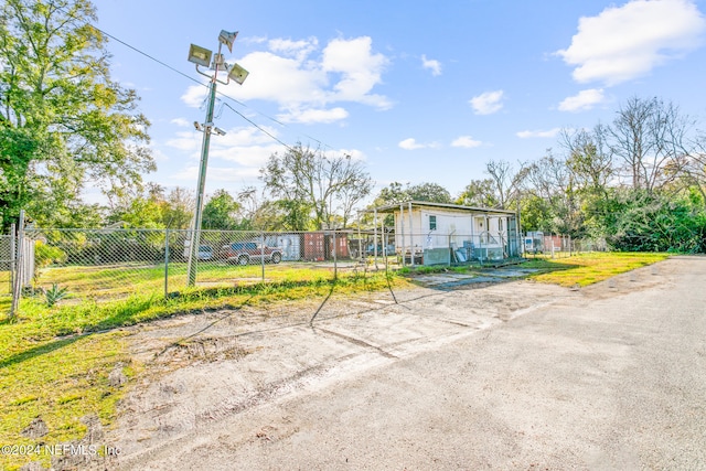 Listing photo 2 for 2758 Ernest St, Jacksonville FL 32205