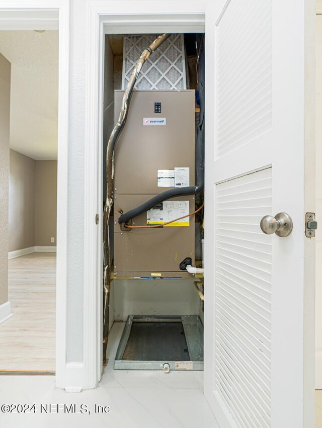 1530 El Prado Rd Unit 5, Jacksonville, FL 32216 - view of utility room