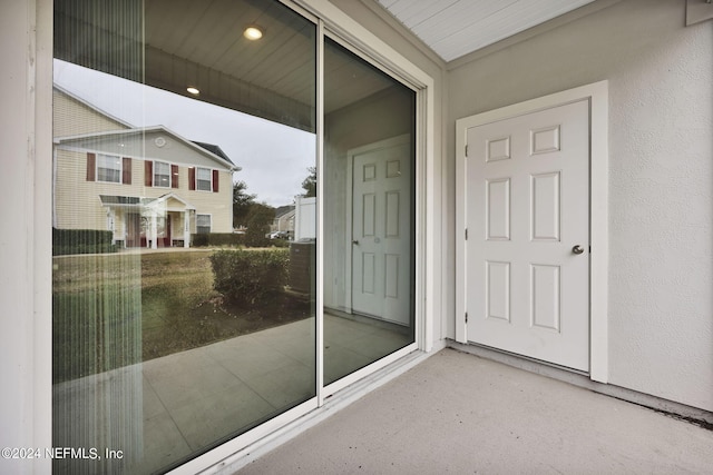 view of property entrance