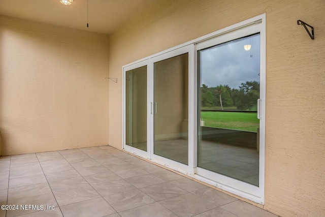13846 Atlantic Blvd Unit 902, Jacksonville, FL 32225 - balcony featuring a patio area