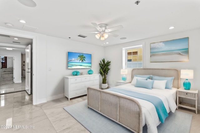 bedroom featuring ceiling fan