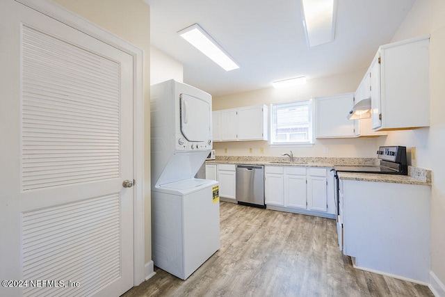 kitchen with exhaust hood, stainless steel dishwasher, light hardwood / wood-style floors, electric range oven, and white cabinetry