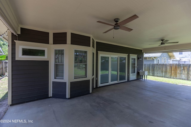 view of patio featuring sink and ceiling fan