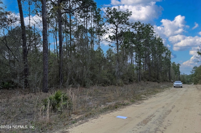 Listing photo 3 for 0 Quail Hollow Rd, Satsuma FL 32189