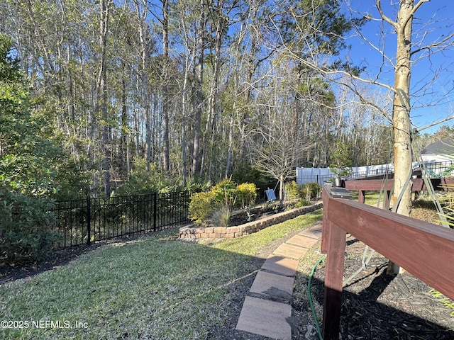 view of yard featuring fence