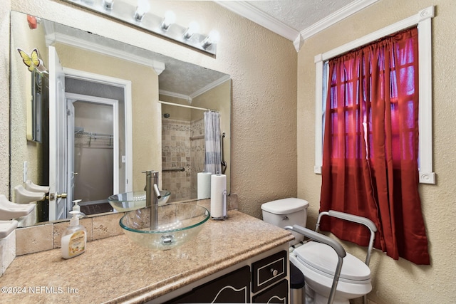 bathroom with curtained shower, crown molding, a textured ceiling, toilet, and vanity