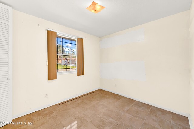 3818 Harbor View Dr, Jacksonville, FL 32208 - photo 8