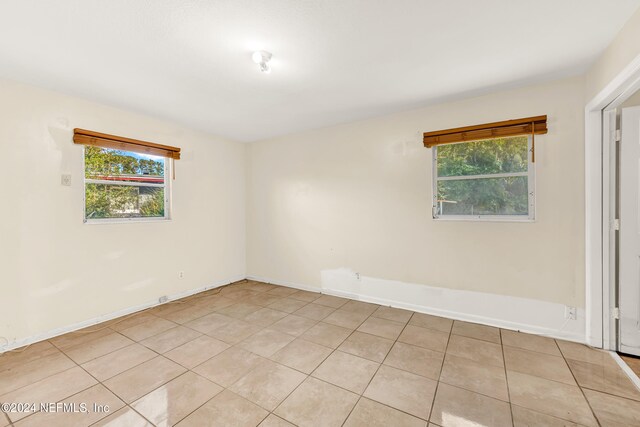 3818 Harbor View Dr, Jacksonville, FL 32208 - photo 9
