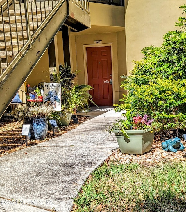 view of entrance to property