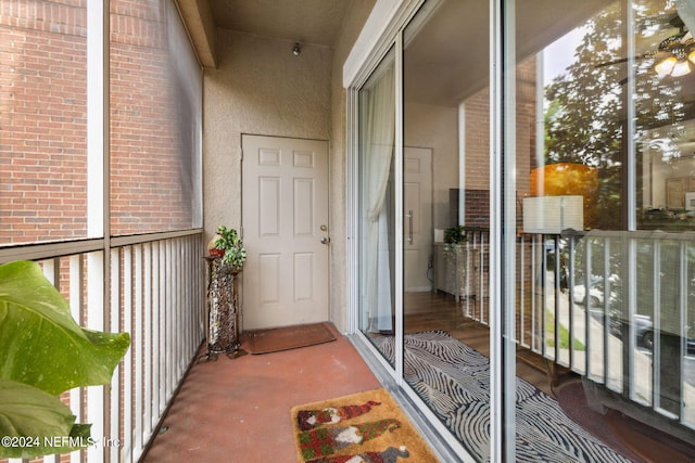 view of sunroom / solarium