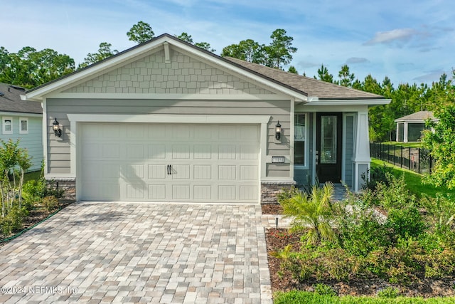 view of front facade featuring a garage