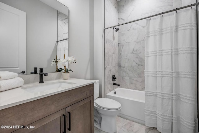 full bathroom with shower / bath combination with curtain, vanity, and toilet