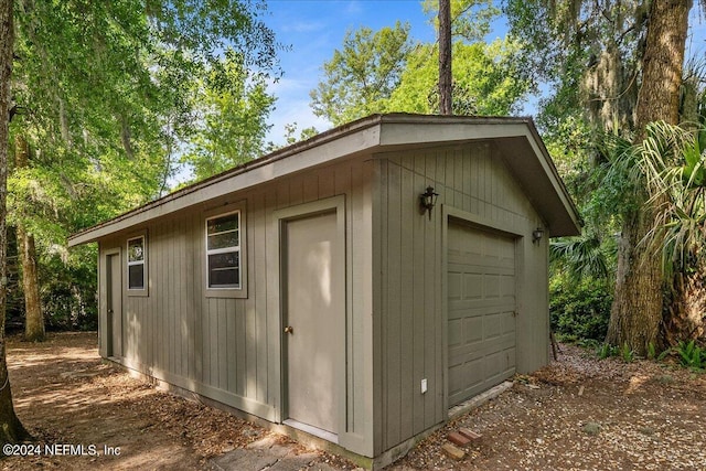 view of outdoor structure featuring a garage