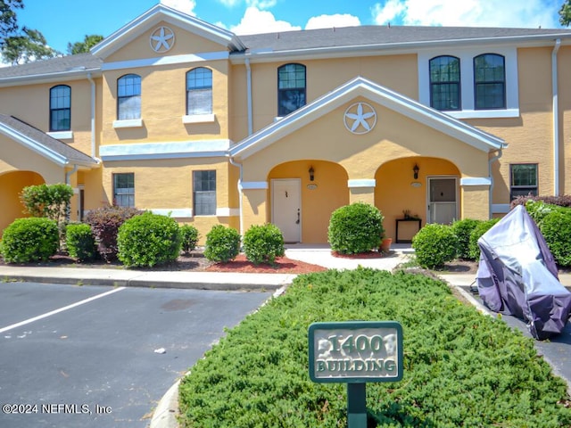 1414 Vista Cove Rd, Saint Augustine, FL 32084 - multi unit property with uncovered parking and stucco siding