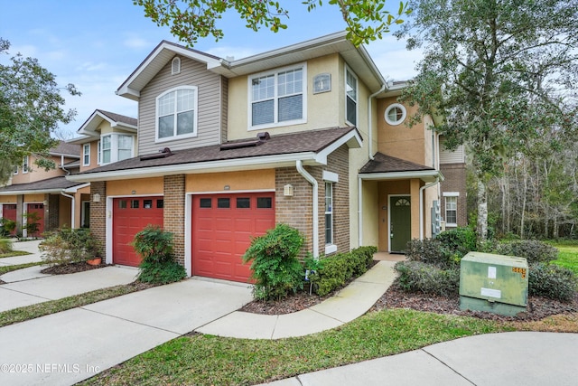 multi unit property with a garage