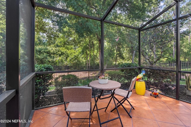 view of sunroom / solarium